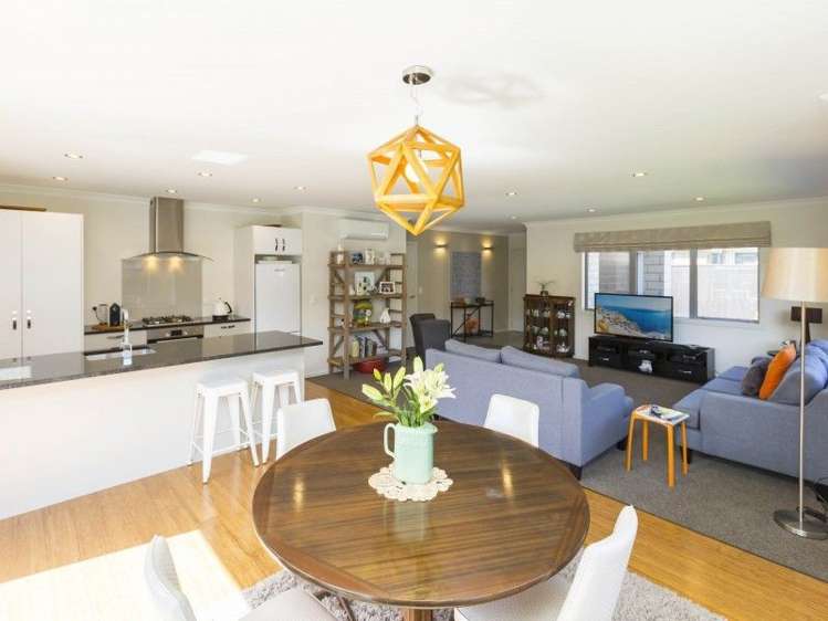 97 Riverstone Drive Riverstone Terraces_4