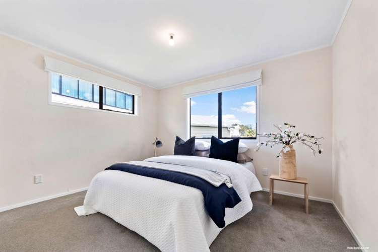 72 Sunvue Road Glen Eden_10