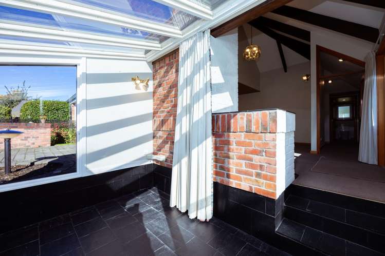 223 Middle Road Allenton_11