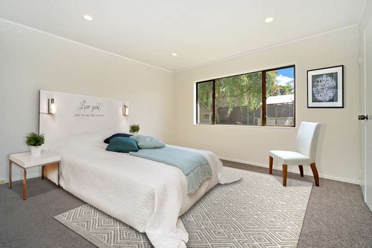 42 Charntay Avenue Clover Park_12