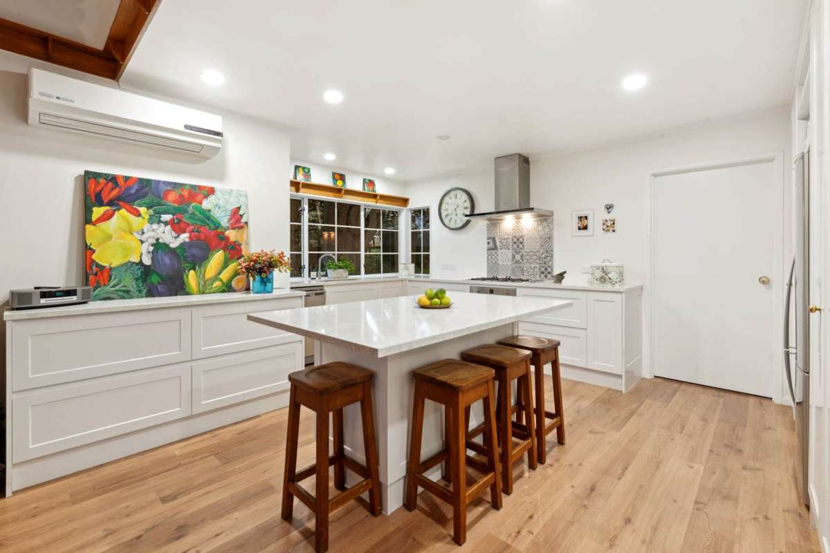 1549F Great South Road_2