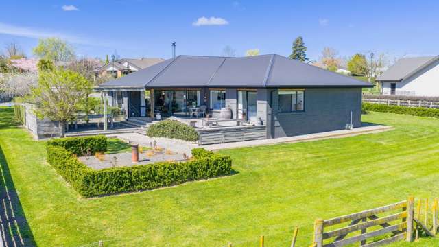14 Brooker Place Waipukurau_1