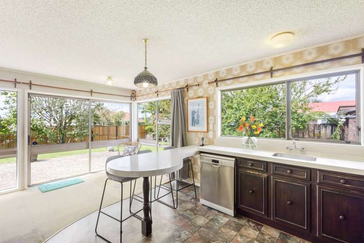 4 Francis Ryan Close Mount Albert_10