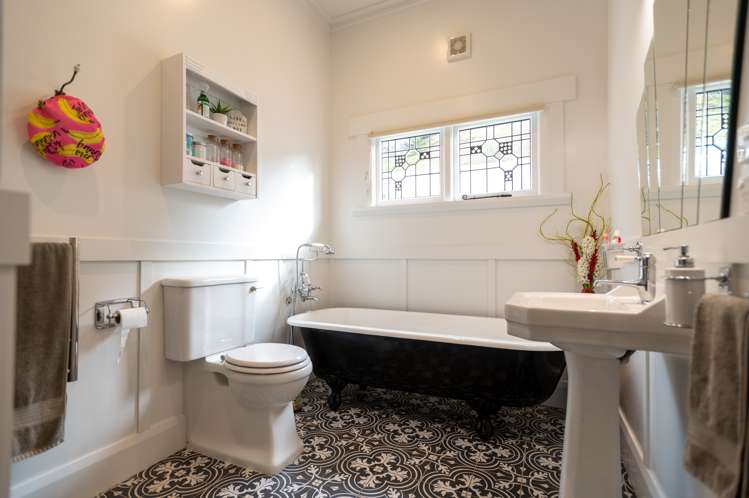 250 Lud Valley Road Hira_9