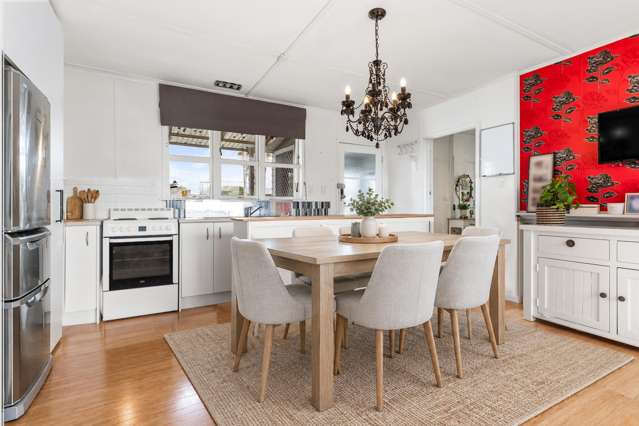 1390 Whangaparaoa Road Army Bay_2