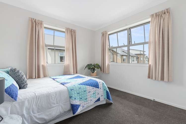 30 Chiefs Court Hamilton East_6