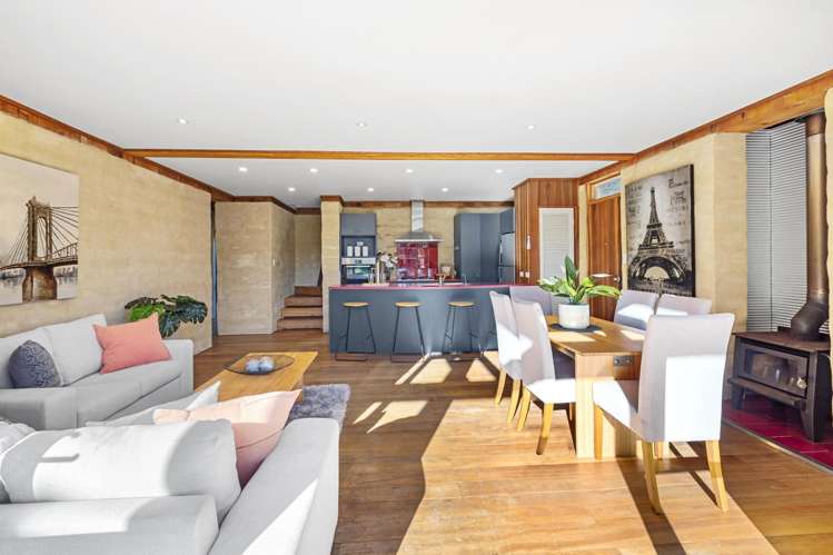 533 Wainui Road Raglan_1