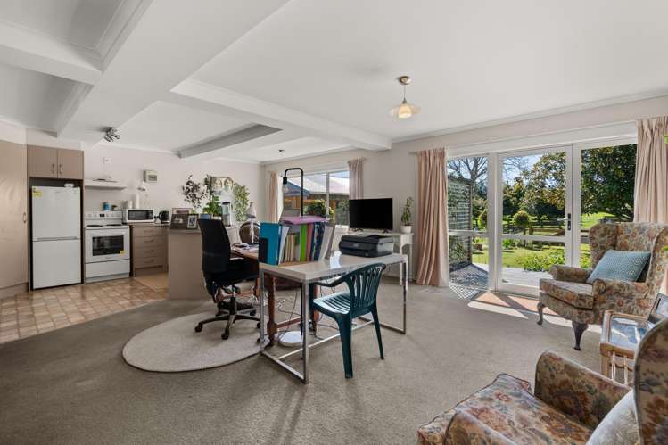 35 Knyvett Road Aongatete_32