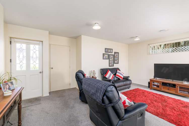 1 Charlotte Lane Woolston_4