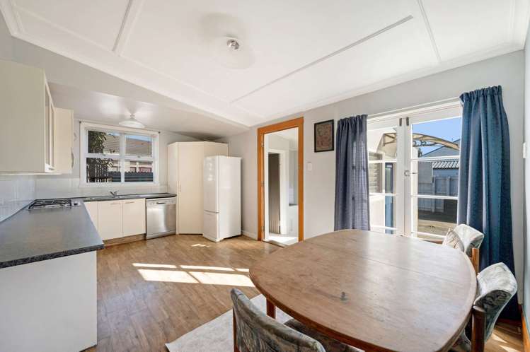 410 Grays Road Saint Leonards_13