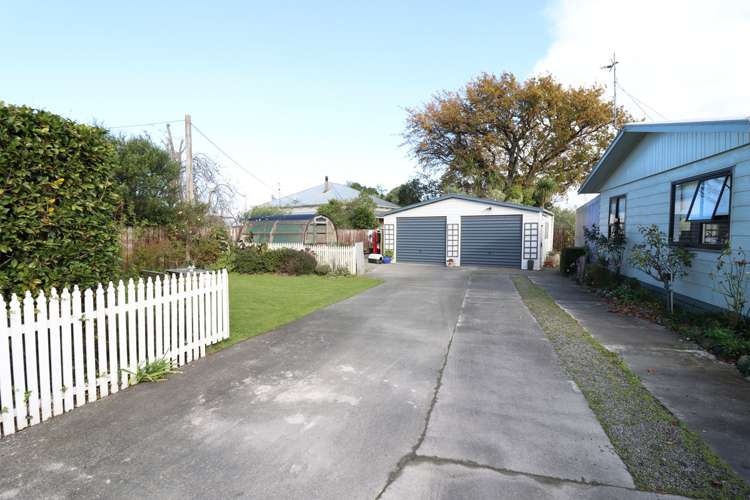 250b High Street North Carterton_22