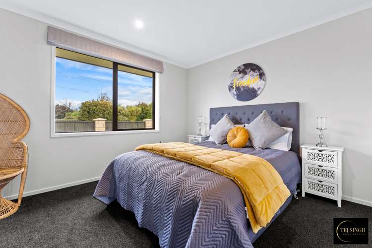 1 Captain Mitchell Drive Opaheke_12