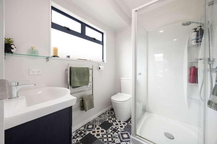 230 Chatsfield  Drive Te Awamutu_21