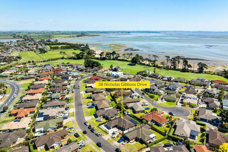 38 Nicholas Gibbons Drive Manurewa_17