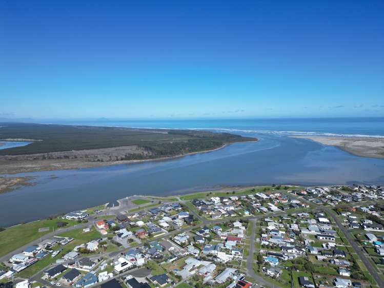 1 Hartley Street Foxton Beach_27
