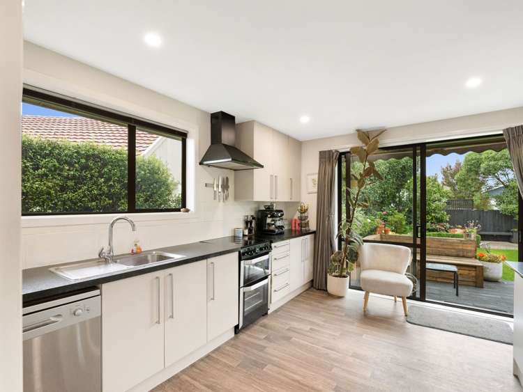 28 Denise Crescent Hornby_16