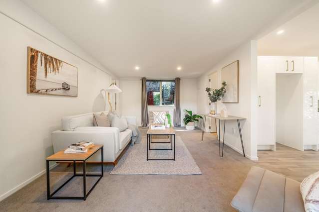 90 Blue Mountains Road Pinehaven_2