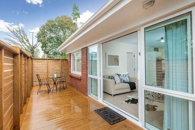 1/62 Woodside Road Mount Eden_3