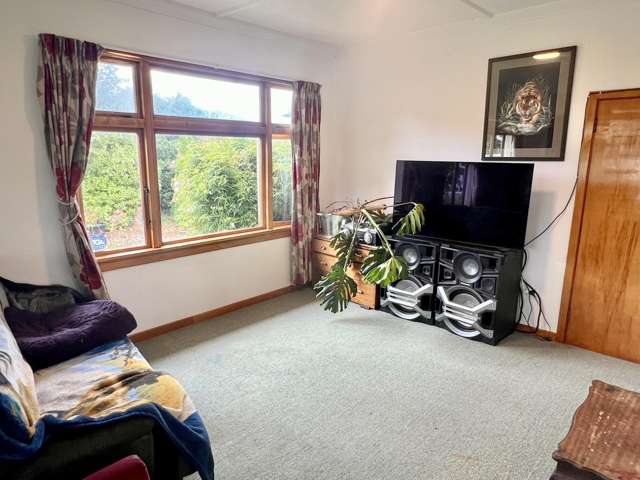 26 & 30 Ballantrae Street Wallacetown_3