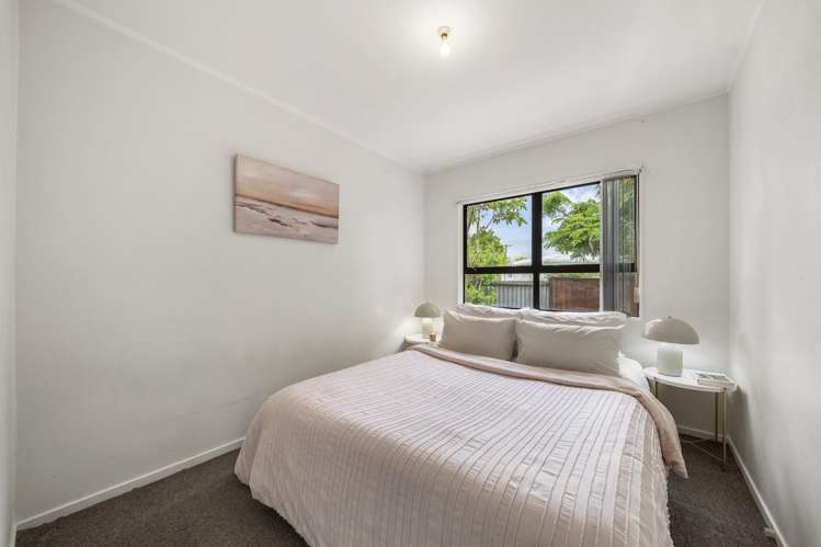 2/12 Edmund Hillary Ave Papakura_9