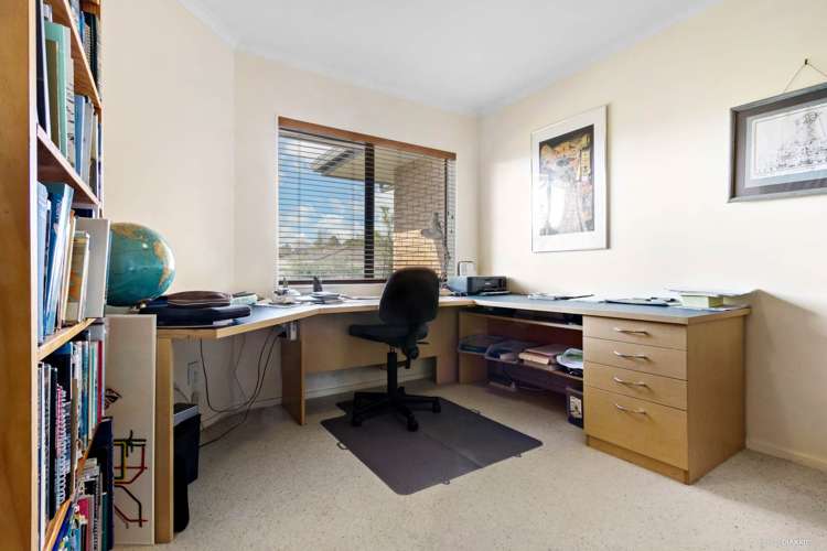 446 West Coast Road Glen Eden_13