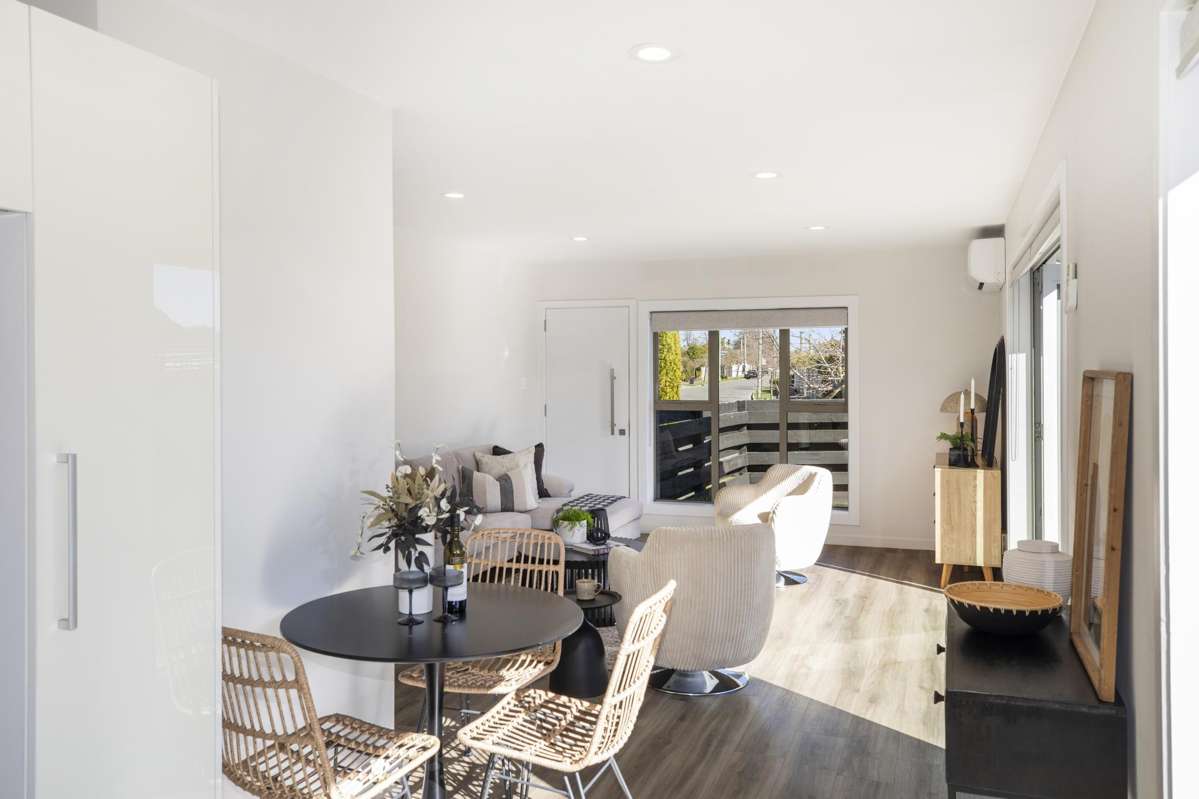 1/54 Garreg Road_3