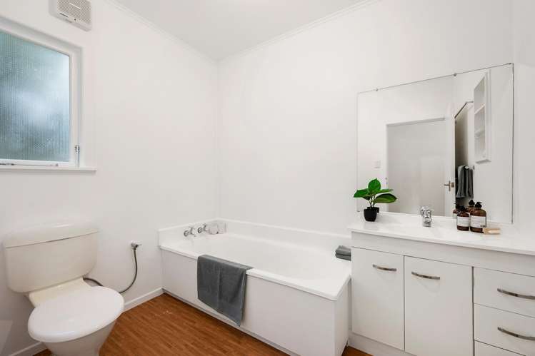 11 Baffin Grove Kingston_8