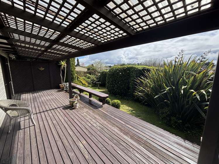 3 Carrington Crescent Tokoroa_14