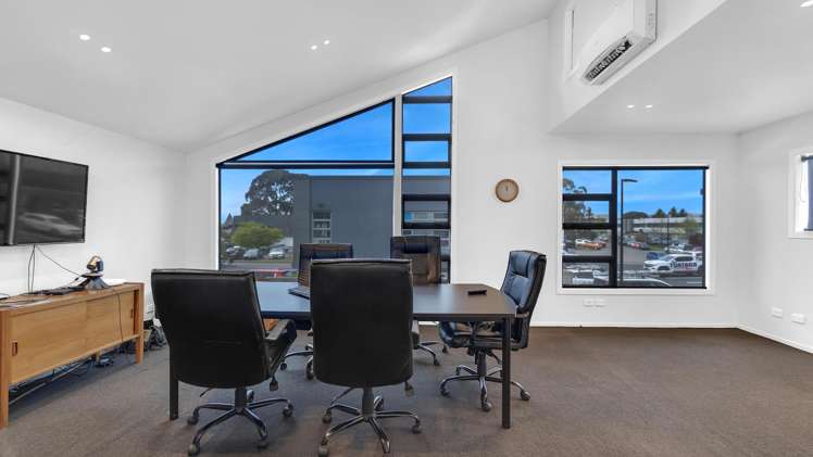 5/15 Sir Gil Simpson Drive Burnside_4
