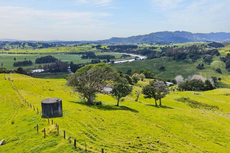 1334 Pukehuia Road Tangiteroria_24