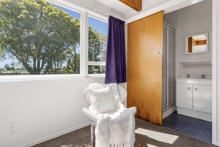 7 Hall Road Matua_22