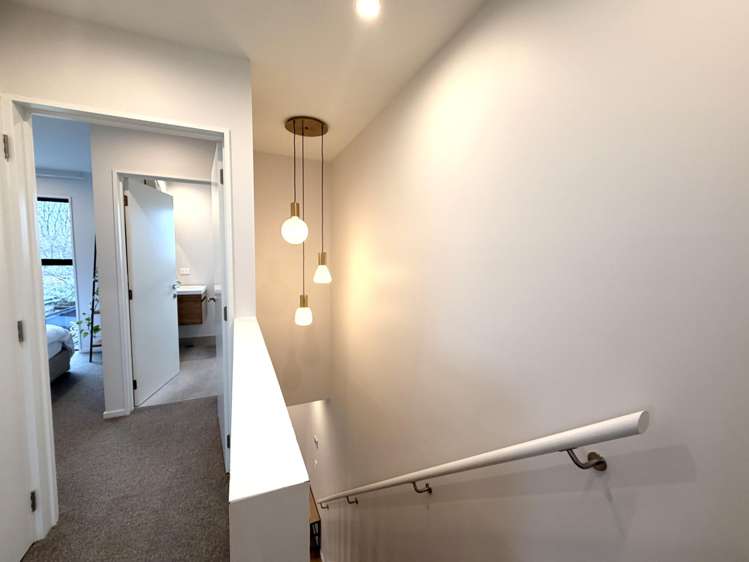 2/78 Wildberry Street Woolston_9