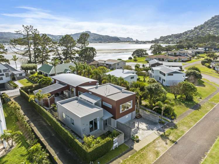 12 Dunlop Drive Pauanui_37