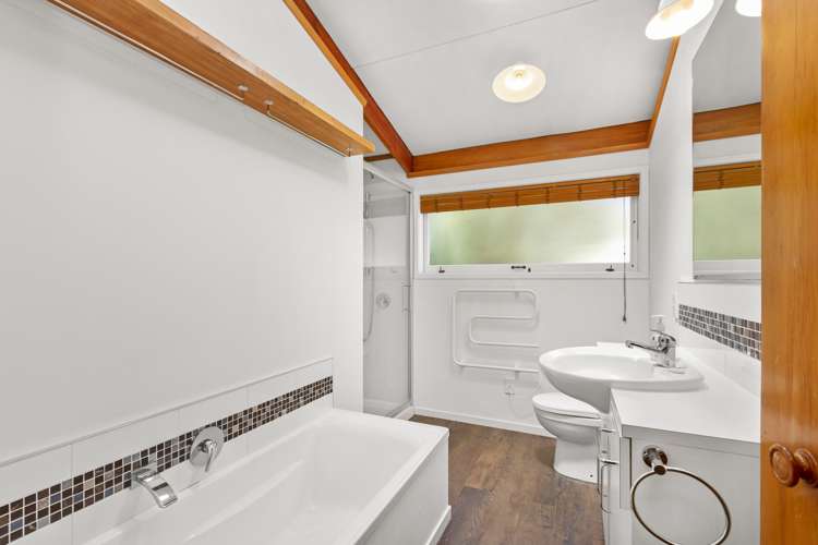 12 Park Drive Raglan_16