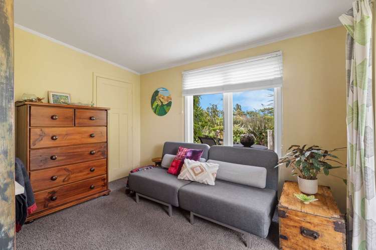 56 Te Pua School Road Helensville_10