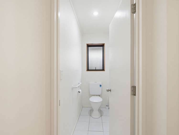 6 Red Hibiscus Road Stanmore Bay_13