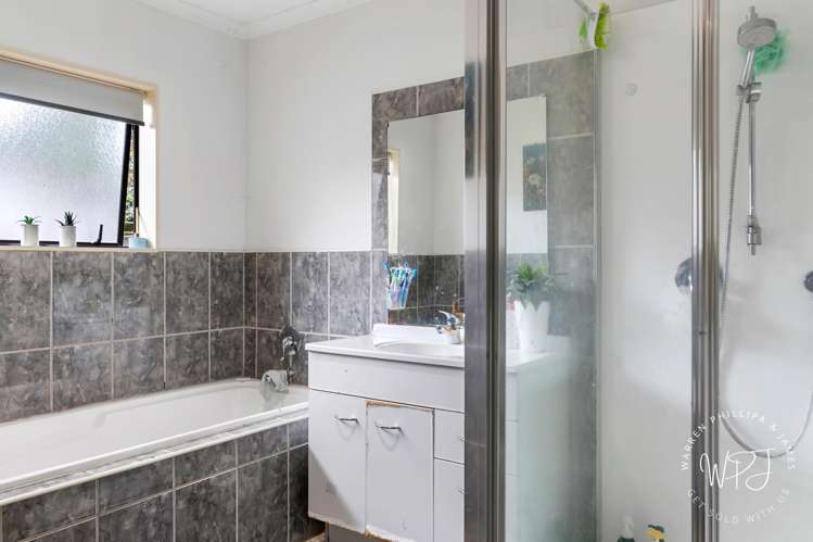 38 Artillery Drive Papakura_12