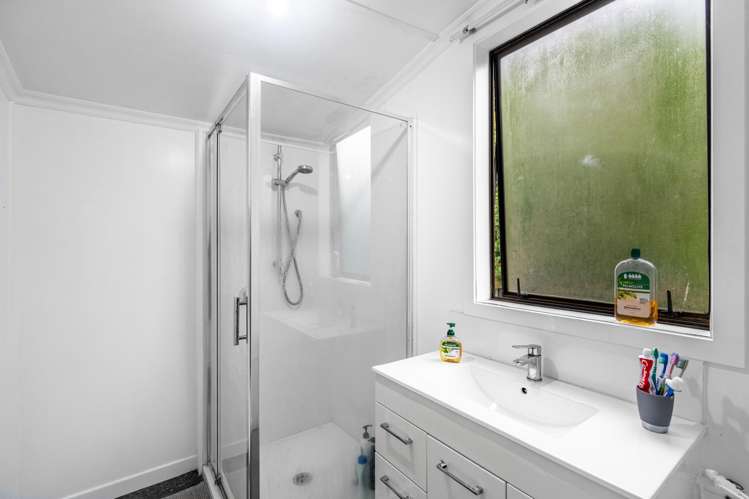 49 Bath Road Riverton_7