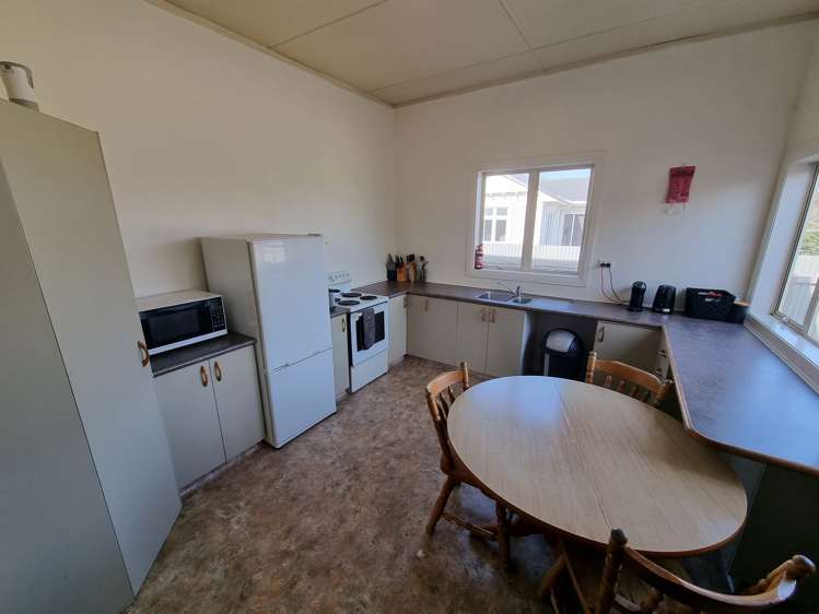 123 Hall Street Hokitika_8