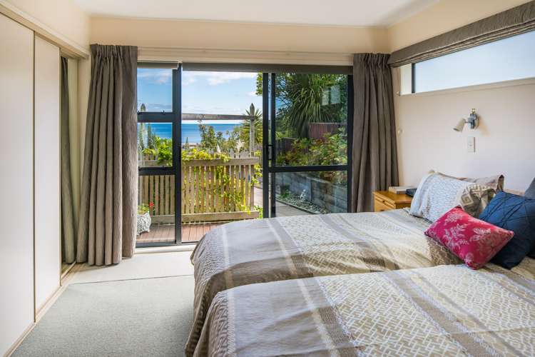 45 Mana View Road Paremata_11