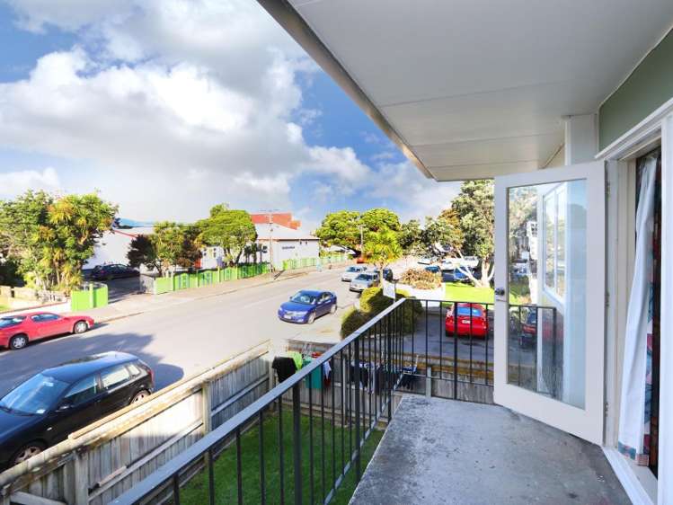 5/25 Britannia Street Petone_4