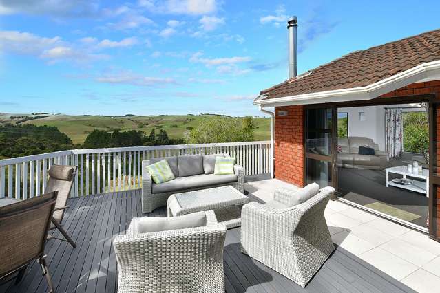 1168 Old North Road Helensville_1