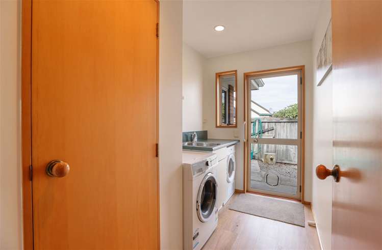 103 Pages Road Allenton_16