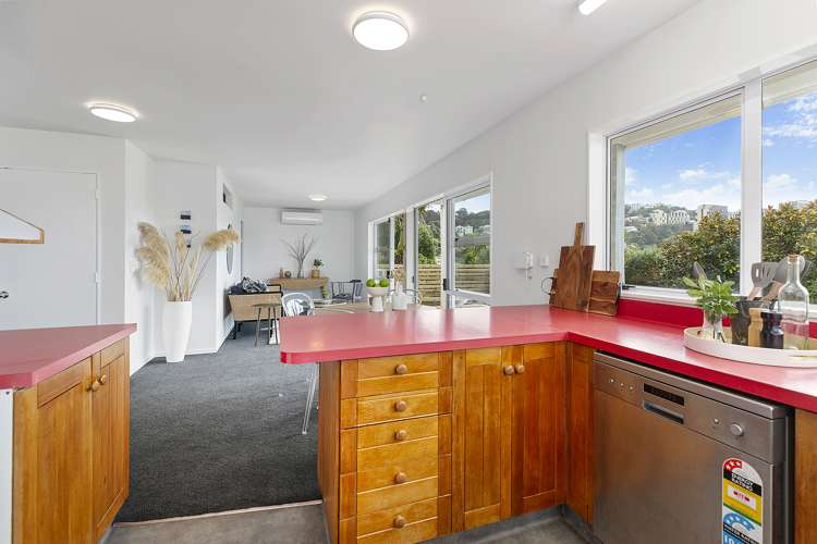 12 Maarama Crescent Aro Valley_15