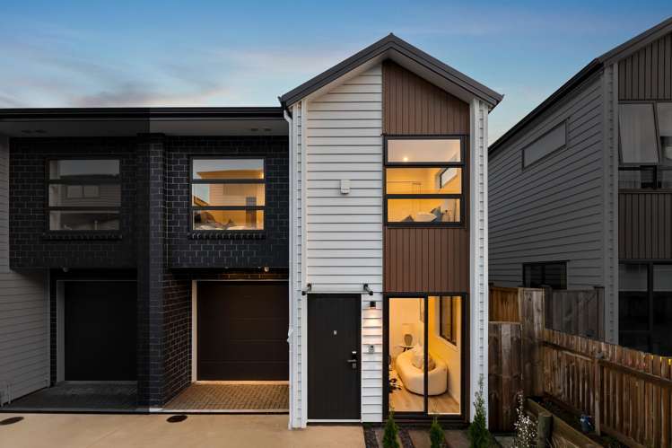 12C Holland Avenue_0
