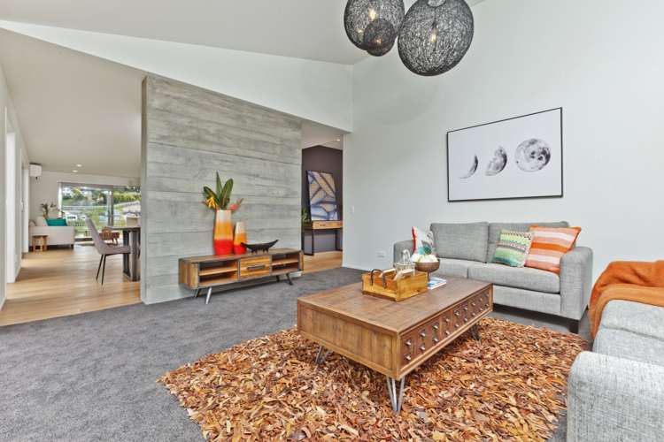 86 Colonial Drive Silverdale_17