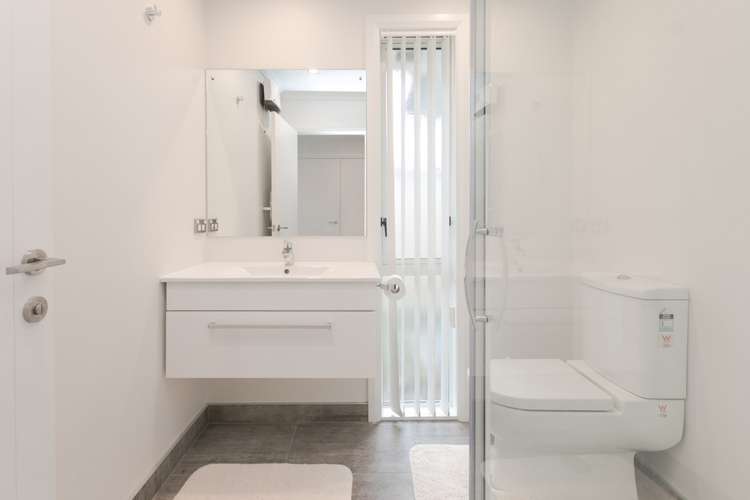 154a Ferguson Street West End_25