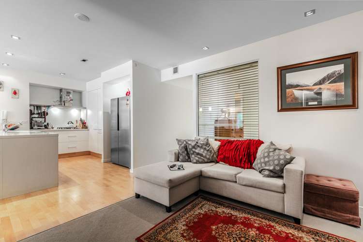 1b/11 George Street Newmarket_6