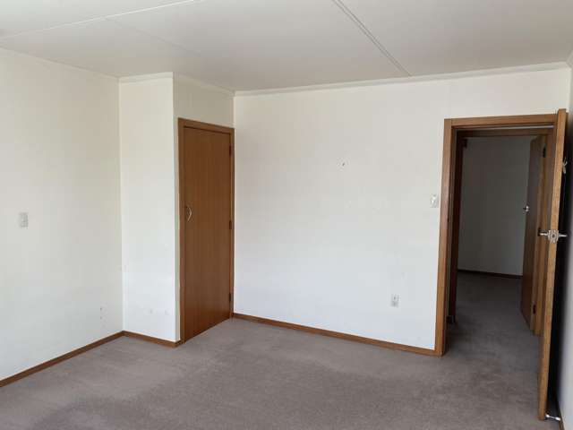 2/569 Church Street Palmerston North_4