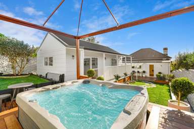 96 Crummer Road_2